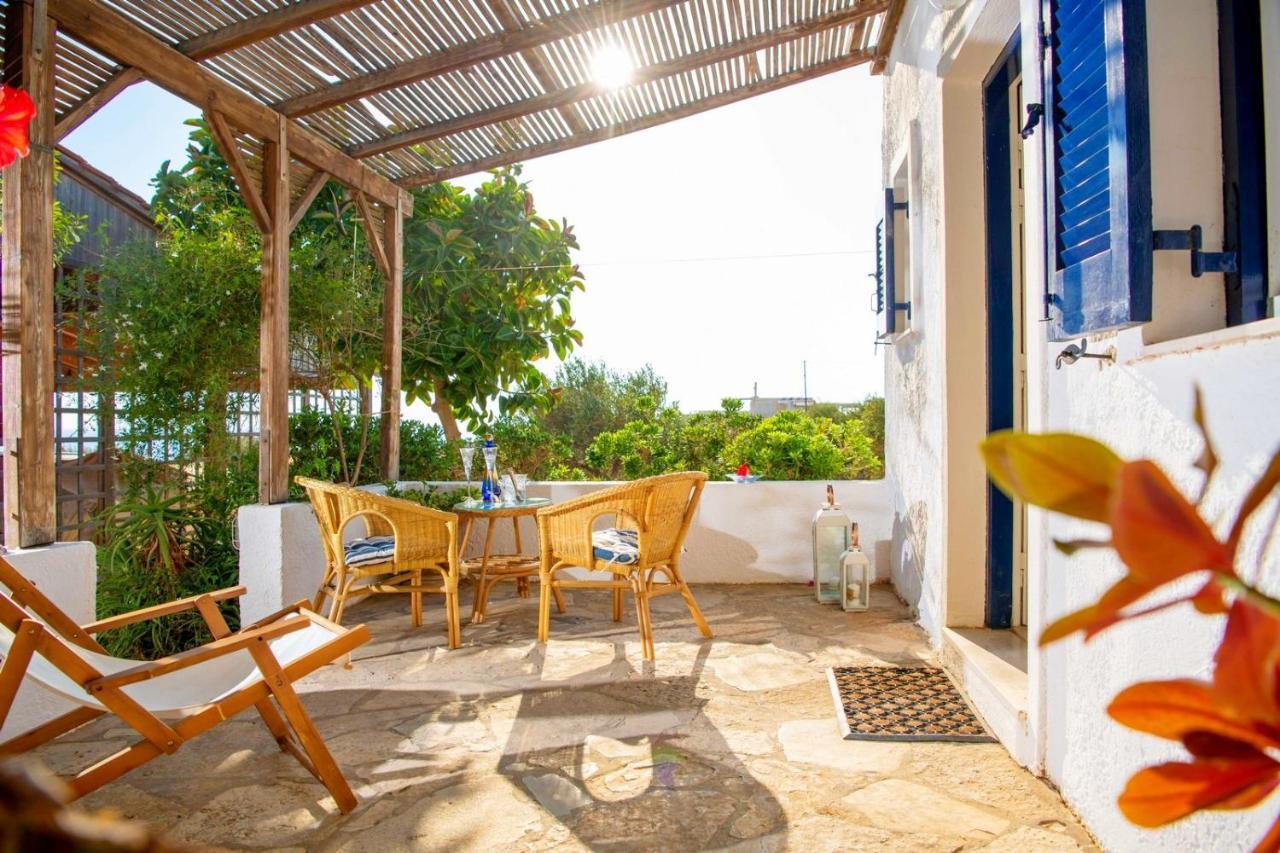 Margarita Apartments Ierápetra Buitenkant foto